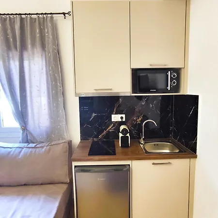 Oasis Apartment Ammoudia Exterior photo