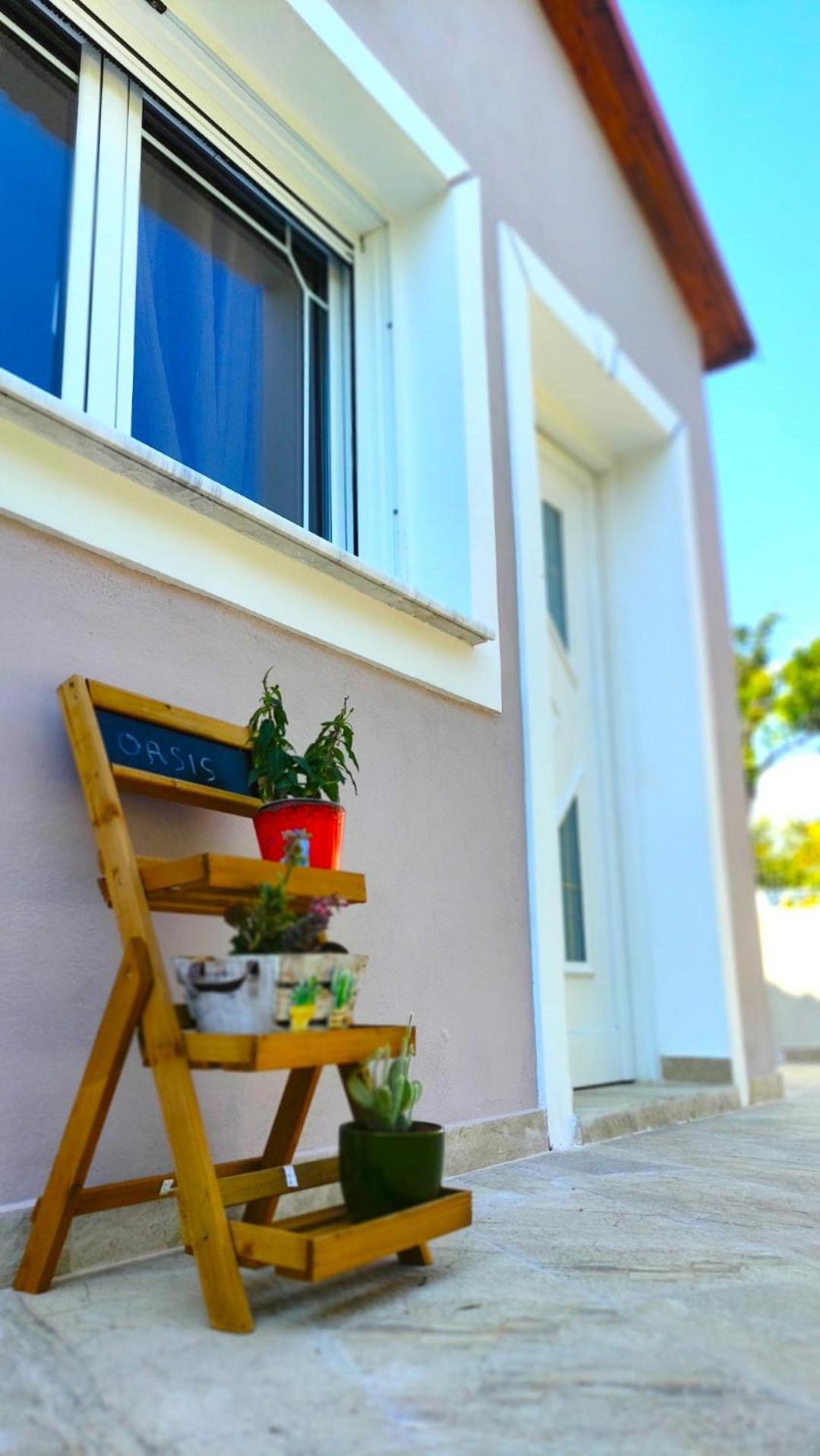 Oasis Apartment Ammoudia